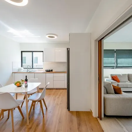 Flower Veranda 1st Floor App Rhodes City